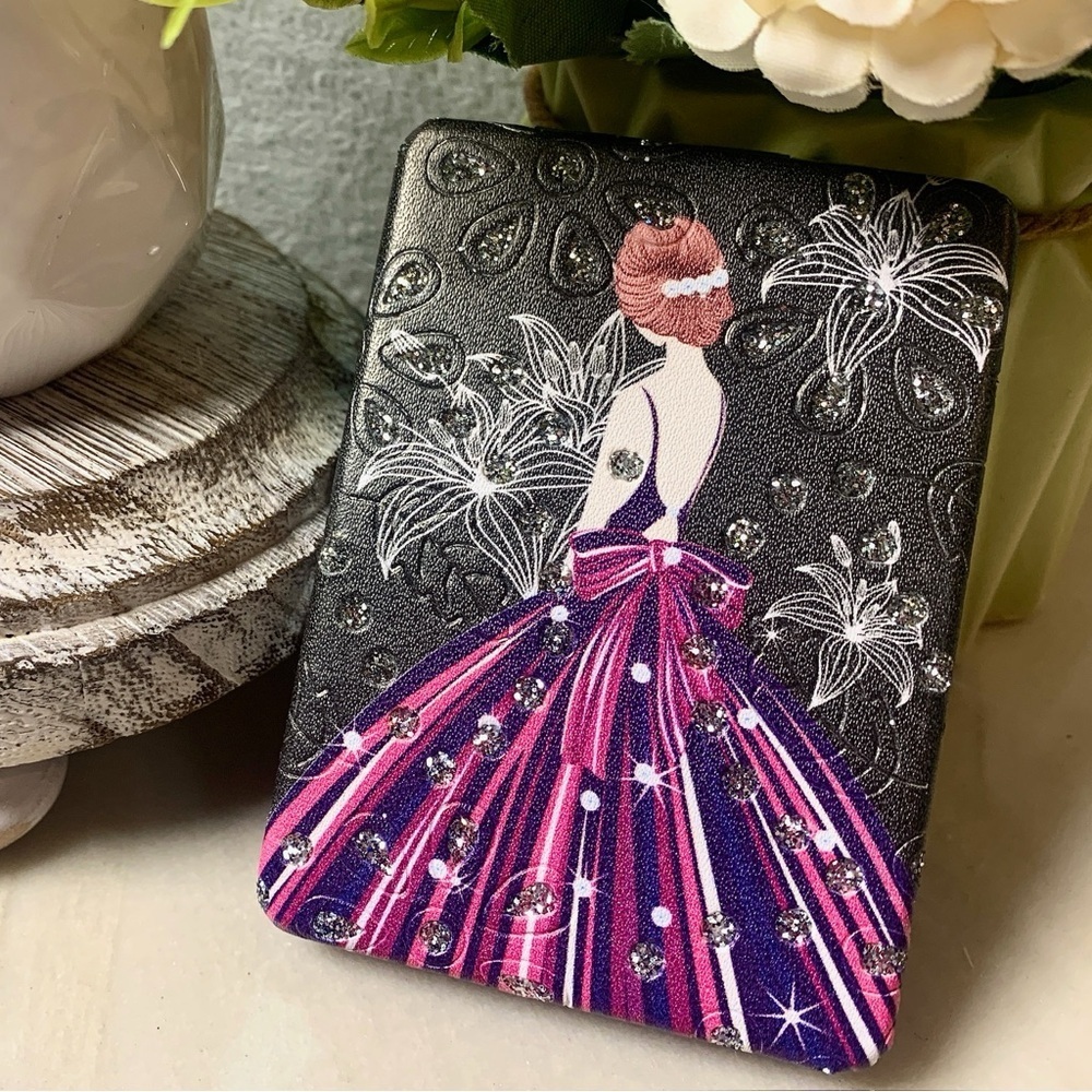 3250 Purple Dress Silhouette Fashion Pocket Mirror